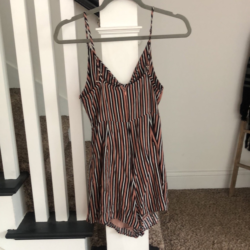 Romper - Picture 2 of 2